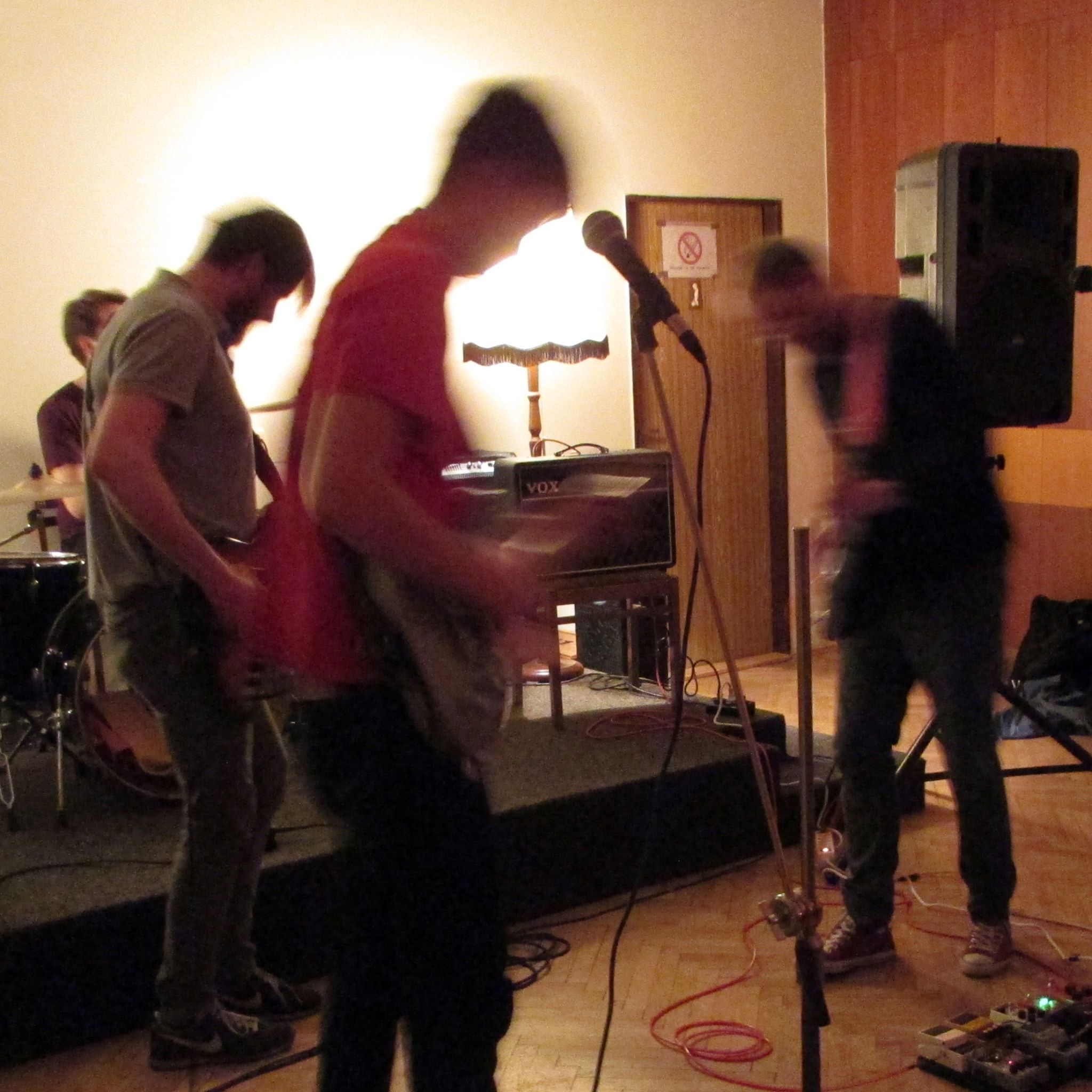 Bugmen band photo